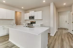 2043 Wiregrass St, Navarre, FL 32566 - Photo 3