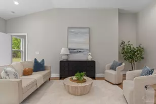 8421 Tippin Ave, Pensacola, FL 32504 - Photo 9