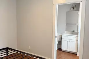 2051 W Blount St, Pensacola, FL 32501 - Photo 5