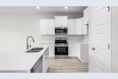 46 Hatten Ct, Mary Esther, FL 32569 - Photo 5