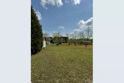 5568 Forest Hills Ln, Milton, FL 32570 - Photo 23