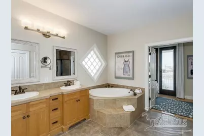 7652 Key West Dr, Navarre Beach, FL 32566 - Photo 27