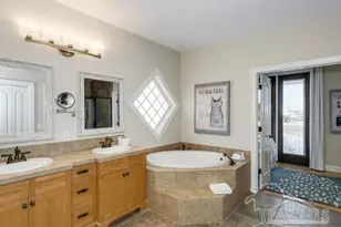 7652 Key W Dr, Navarre Beach, FL 32566 - Photo 27