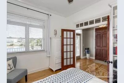 7652 Key West Dr, Navarre Beach, FL 32566 - Photo 13