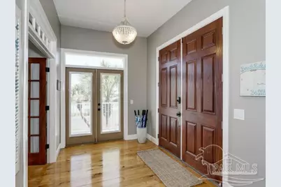 7652 Key West Dr, Navarre Beach, FL 32566 - Photo 11