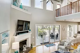 7652 Key W Dr, Navarre Beach, FL 32566 - Photo 15