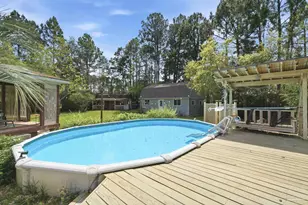 9643 Bone Bluff Dr, Navarre, FL 32566 - Photo 49