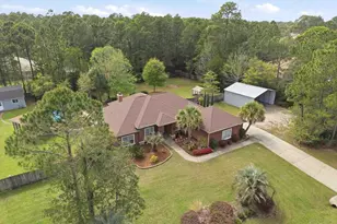 9643 Bone Bluff Dr, Navarre, FL 32566 - Photo 3