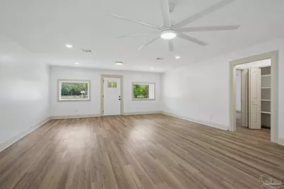6661 Fernwood Dr, Milton, FL 32570 - Photo 9