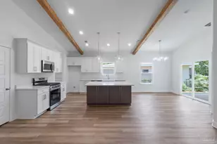 7842 Tippin Ave, Pensacola, FL 32504 - Photo 11