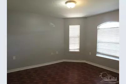 2310 Tall Oak Dr, Cantonment, FL 32533 - Photo 9