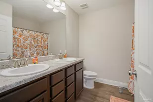 2400 Bentley Oaks Dr, Cantonment, FL 32533 - Photo 39