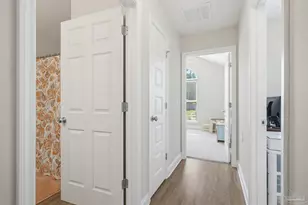 2400 Bentley Oaks Dr, Cantonment, FL 32533 - Photo 37