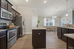 2400 Bentley Oaks Dr, Cantonment, FL 32533 - Photo 19