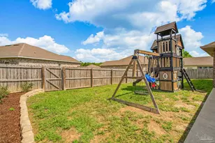 2400 Bentley Oaks Dr, Cantonment, FL 32533 - Photo 51