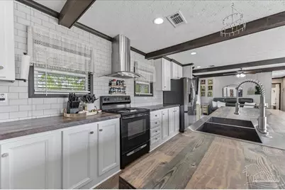 4669 Thoroughbred Dr, Milton, FL 32583 - Photo 5