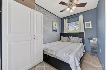 4669 Thoroughbred Dr, Milton, FL 32583 - Photo 15