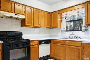 7725 W Jackson St, Pensacola, FL 32506 - Photo 9