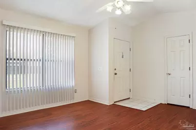7725 W Jackson St, Pensacola, FL 32506 - Photo 5