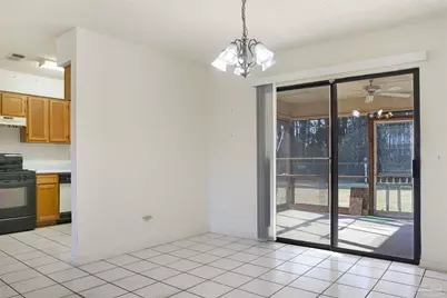 7725 W Jackson St, Pensacola, FL 32506 - Photo 13