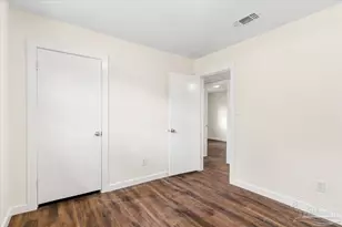 916 Lake Terrace Ave, Pensacola, FL 32505 - Photo 13