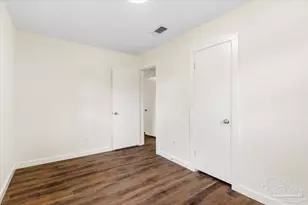 916 Lake Terrace Ave, Pensacola, FL 32505 - Photo 15