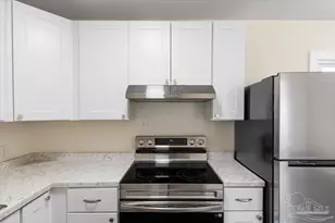 916 Lake Terrace Ave, Pensacola, FL 32505 - Photo 7