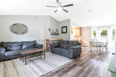 6332 Jason Dr, Milton, FL 32570 - Photo 3