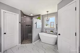 1933 Seahawk Ln, Navarre, FL 32566 - Photo 29