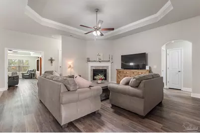 6235 Benelli Dr, Milton, FL 32570 - Photo 7