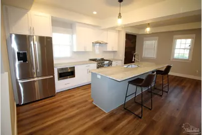 435 E Government St, Pensacola, FL 32502 - Photo 9