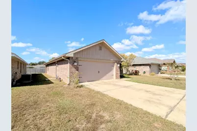 4411 Fiske St, Pace, FL 32571 - Photo 3