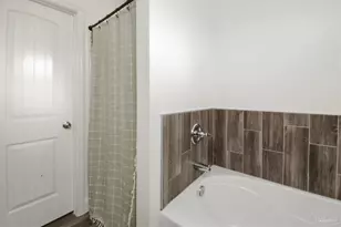 400 Scooter Cv, Crestview, FL 32539 - Photo 25