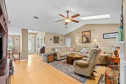 38 Faison St, Pensacola, FL 32505 - Photo 13