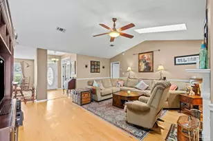 38 Faison St, Pensacola, FL 32505 - Photo 13