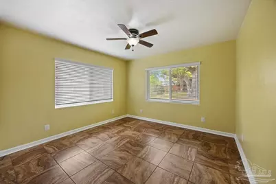 291 N K St, Pensacola, FL 32502 - Photo 25