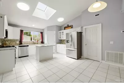 2726 Blackwood Dr, Cantonment, FL 32533 - Photo 7