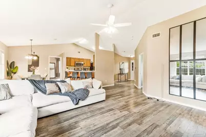 6825 Fort Deposit Dr, Pensacola, FL 32526 - Photo 9