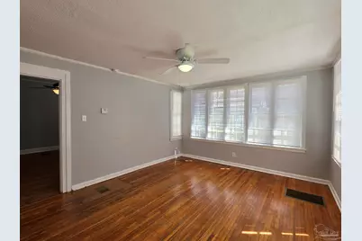 911 N Spring St #2, Pensacola, FL 32501 - Photo 3