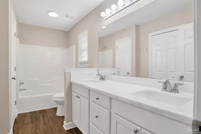 2388 Trailwood Dr, Cantonment, FL 32533 - Photo 11