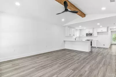 412 Bremen Ave, Pensacola, FL 32507 - Photo 5