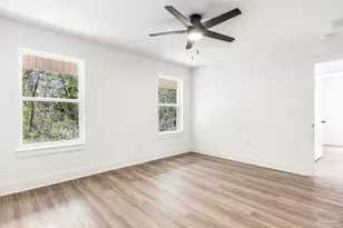 404 Bremen Ave, Pensacola, FL 32507 - Photo 15