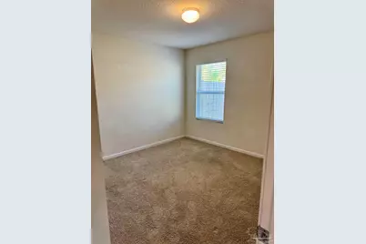 6395 Churchill Cir, Milton, FL 32583 - Photo 9