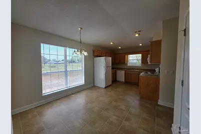 720 Buoy Dr, Pensacola, FL 32507 - Photo 7