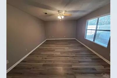 2301 Michigan Ave #21, Pensacola, FL 32526 - Photo 3