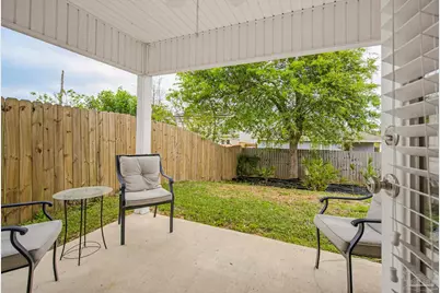 5768 Blackhorse Cir, Pensacola, FL 32526 - Photo 45