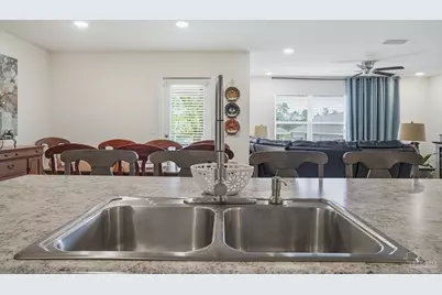 5768 Blackhorse Cir, Pensacola, FL 32526 - Photo 27
