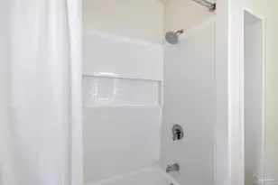 1720 E Leonard St, Pensacola, FL 32503 - Photo 37