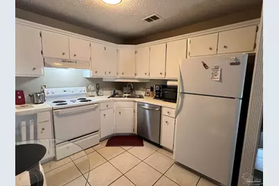 1301 Redwood Ln #H, Gulf Breeze, FL 32563 - Photo 9