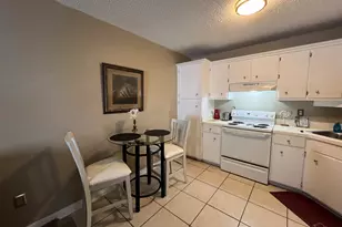 1301 Redwood Ln, Gulf Breeze, FL 32563 - Photo 9